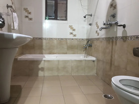 Hotel Minakshi International