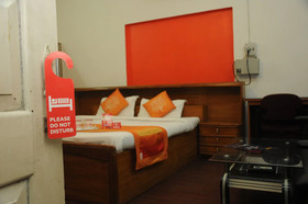 Baseraz by OYO Rooms