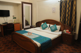 Baseraz by OYO Rooms