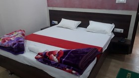 Fellow Farm Patna by Goroomgo