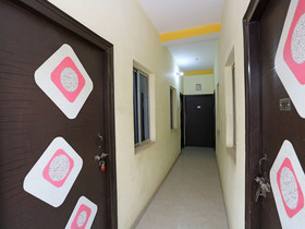 Hotel Deshbandhu By OYO Rooms