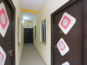 Hotel Deshbandhu By OYO Rooms