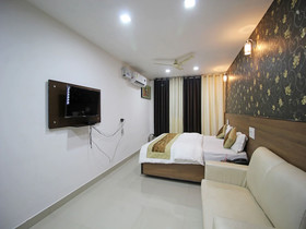 Hotel Grand Celebration By OYO Rooms