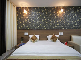 Hotel Grand Celebration By OYO Rooms