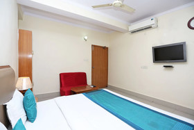 Hotel Harisons Continental By OYO Rooms