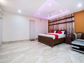 Hotel Mega Royal By OYO Rooms