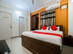 Hotel Mega Royal By OYO Rooms