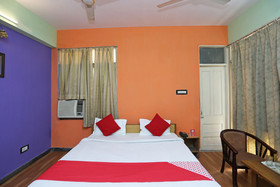 Hotel Royal Inn By OYO Rooms