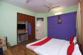 Hotel Royal Inn By OYO Rooms