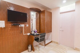 Mega Royal by Fabhotel