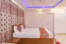 Mega Royal by Fabhotel