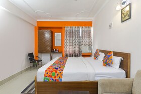 Mega Royal by Fabhotel