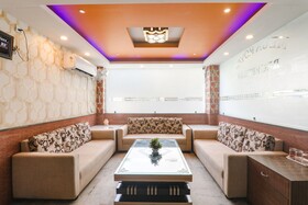 Mega Royal by Fabhotel