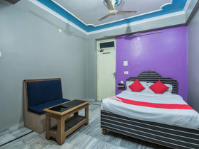 Mundrika Delux by OYO Rooms