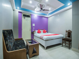Mundrika Delux by OYO Rooms