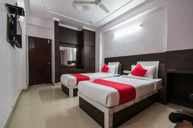 OYO 24088 Flagship Hotel City Centre