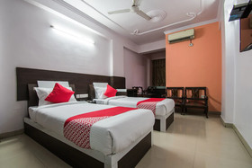 OYO 24088 Flagship Hotel City Centre