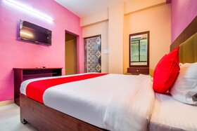 Silver Estate Residency by OYO Rooms