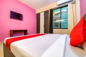 Silver Estate Residency by OYO Rooms