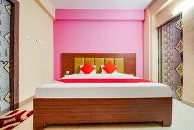 Silver Estate Residency by OYO Rooms