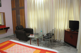 Spring Fields By OYO Rooms