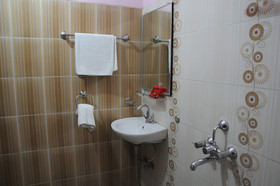 Spring Fields By OYO Rooms