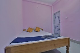 Sumit Guest House by OYO Rooms