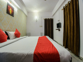 Virasat By OYO Rooms
