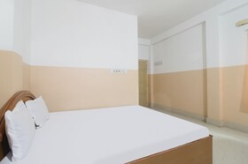 Hotel Rajvansh by OYO Rooms