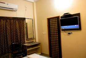 Utsav Grand by Shrigo Hotels