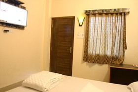 Utsav Grand by Shrigo Hotels