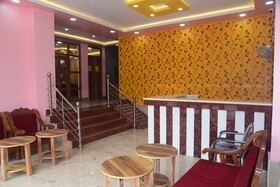 Hotel Gridhakuta International