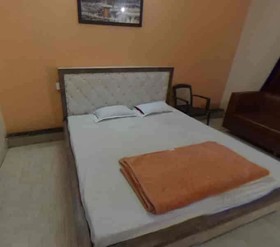 Goroomgo Siddhartha Inn Dehri