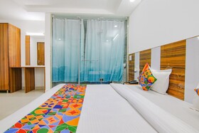 Gp Royal by FabHotel