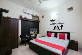 Hotel City Plaza 3 by OYO Rooms
