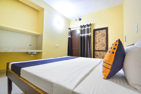 Hotel Diamond by OYO Rooms
