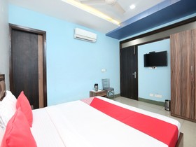 Hotel Ess Pee Grand by OYO