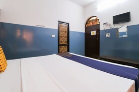 Hotel Rose Star by OYO Rooms