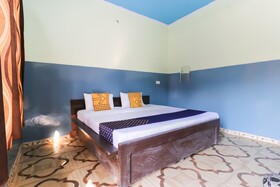 Hotel Rose Star by OYO Rooms