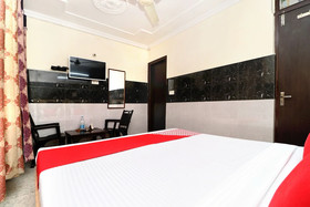 OYO 19961 Hotel New Diamond