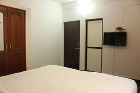 OYO 9371 Hotel Hide In