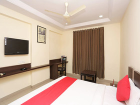 Hotel Central Plaza By OYO Rooms