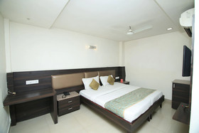 Hotel Orchid Regency