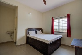 Hotel Shri Sai by OYO Rooms