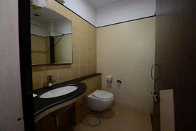 Hotel Vatsa International