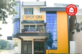 Landmark 4 by OYO Rooms