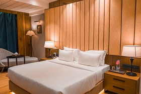 Hotel Avinash International