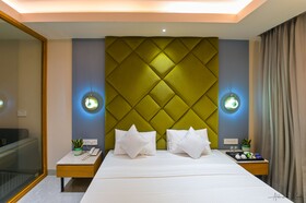 Hotel Pratap Palace