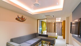 Hotel Pratap Palace