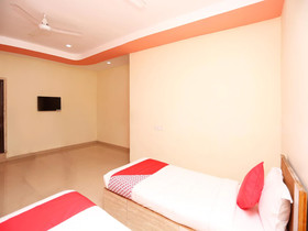 Amar Marriage Palace By OYO Rooms